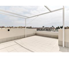 ???? Bungalow Exclusivo en La Veleta – Lujo y Confort a Pasos del Mar