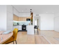 Tu Oasis de Ensueño en Los Balcones: La Vivienda que Reinventa el Lujo Mediterráneo