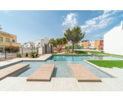 Viviendas Exclusivas en Los Balcones, Torrevieja: Un Oasis de Lujo en la Costa Blanca