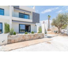 Viviendas Exclusivas en Los Balcones, Torrevieja: Un Oasis de Lujo en la Costa Blanca