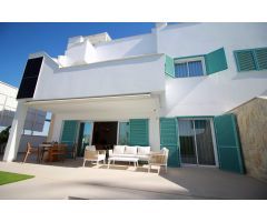 ???? Exclusivo Bungalow en Torre de la Horadada – Lujo y Confort a Pasos del Mar