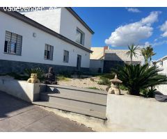 Chalet en Venta en Dos Hermanas, Sevilla