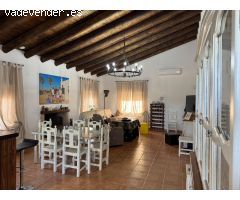 Chalet en Venta en La Algaba, Sevilla