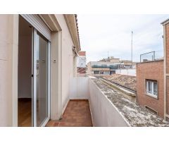 Vive en el corazón de Zaragoza con espacio, luz y muchas posibilidades