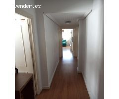 PISO EN ZONA TRES FORQUES