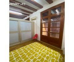 PISO EN CIUTAT VELLA
