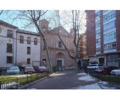 Oportunidad Única: Antigua Iglesia en Valladolid con Potenc