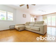 ¡Tu Paraíso en Salou Te Espera! Apartamento Exclusivo en Plaza Europa por Solo 225.000€