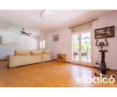 ¡Tu Paraíso en Salou Te Espera! Apartamento Exclusivo en Plaza Europa por Solo 225.000€