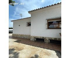 CHALET CON SENADOR, EN LA MEJOR ZONA DE PERLETA