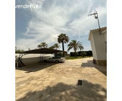 CHALET CON SENADOR, EN LA MEJOR ZONA DE PERLETA