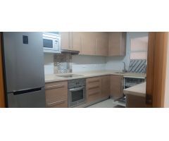 VIVIENDA DE ALQUILER DE 4 DORMITORIOS