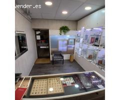REF: C057 GRUPO INMOTEKA INMOBILIARIA ALQUILA LOCAL ZONA CENTRO