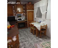 GRAN CASA CON VISTAS AL MAR EN VENTA EN LA RABITA