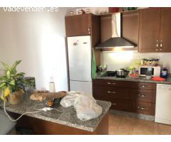 BONITA VIVIENDA CON TERRAZA