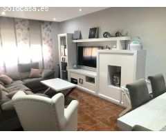 BONITA TRIPLEX SEMINUEVA A LA VENTA EN LA CURVA