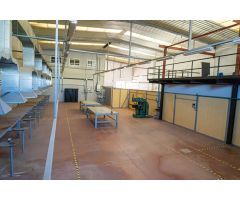 ALQUILER DE NAVE INDUSTRIAL CON UN ESPACIO AMPLIO Y FUNCIONAL EN SAN JOSÉ DE LA RINCONADA (SEVILLA)