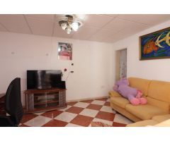 Casa en esquina en San Isidro: Inversión Rentable