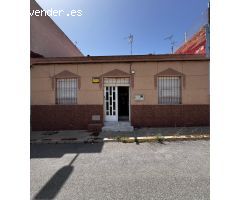 ???? ¡VIVE EN UNA PLANTA BAJA ÚNICA EN SANTA POLA, ZONA NORTE!????
