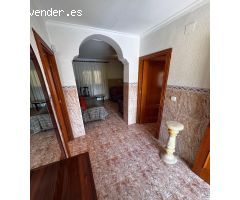 ???? ¡VIVE EN UNA PLANTA BAJA ÚNICA EN SANTA POLA, ZONA NORTE!????
