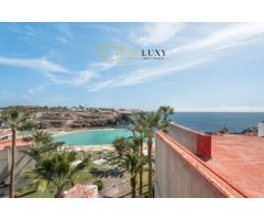 Exclusivo ático con vistas al mar y piscina en Tenerife