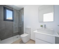 ???? EXCLUSIVA CASA ADOSADA EN MALLORCA – DISEÑO Y CONFORT ?????