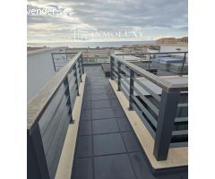 ????? EXCLUSIVA CASA EN EL MÉDANO – DISEÑO, CONFORT Y VISTAS AL MAR ??????