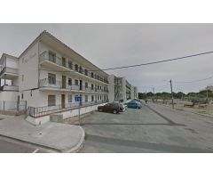Se vende apartamento OKUPA en Calle Barcelona 161 de Mont-Roig del Camp (Tarragona).