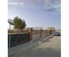 Se vende chalet OKUPA en Calle de la Pau 34 en El Catllar (Tarragona).