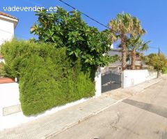 Se vende casa OKUPA en Calle Fraipont 25 de Cambrils (Tarragona).