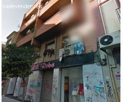 PISO OKUPADO EN VENTA EN HOSPITALET (Barcelona).
