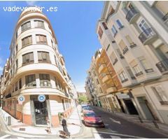 Se vende piso OKUPA en Calle Bolonia 19 de Zaragoza (Zaragoza).