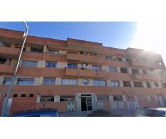 Se vende piso OKUPA en Miquel Martí I Pol en Cassà de la Selva (Girona).