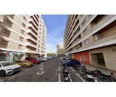 Se vende piso OKUPA en Zaragoza (Zaragoza).