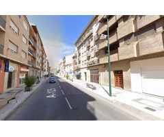 Se vende piso OKUPA en Ejea de los Caballeros (Zaragoza).