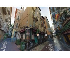 Se vende piso OKUPA en Zaragoza (Zaragoza).