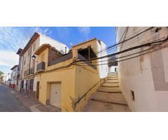 Se vende casa independiente OKUPA en Calle Tarancón Alto 9 de Calatayud (Zaragoza).