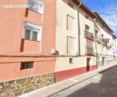 Se vende casa independiente OKUPA en Calle Tarancón Alto 9 de Calatayud (Zaragoza).