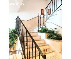 Edificio en Venta en Alozaina, Málaga