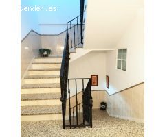 Edificio en Venta en Alozaina, Málaga