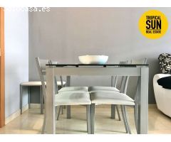 Residencial Las Palmeras. Piso en Plaza Colón, Urbanización Roquetas de Mar.