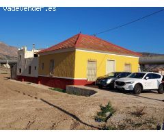 CASA RUSTICA CON 11.000 M² DE TERRENO PARA REFORMAR
