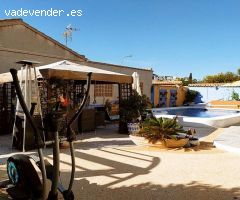 Esta es una villa única en esta zona de Orihuela Costa.