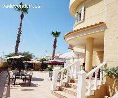 Chalet independiente en el Paraje Natural de Torrevieja.
