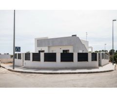 VILLA NUEVA CONSTRUCCION PINAR DE CAMPOVERDE CERCA GOLF CAMP