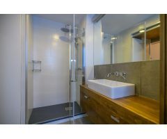 Vive Gràcia en su máxima expresión: diseño, luz y carácter en una tercera planta única