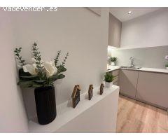 ¡Oportunidad única en Eixample! Piso reformado en Rocafort con Avenida Roma