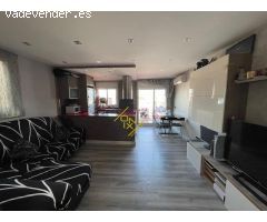 Ático con tres habitaciones, terrazas con vistas al mar y una ubicación privilegiada en Horta-Guinar