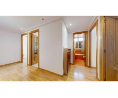 Piso junto al parque Pignatelli
