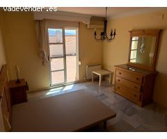 GRAN ATICO EN GOJAR, RESIDENCIAL CON PISCINA Y AMPLIAS ZONAS VERDES.